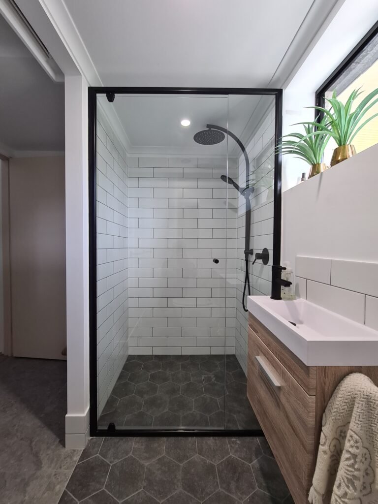 shower screen